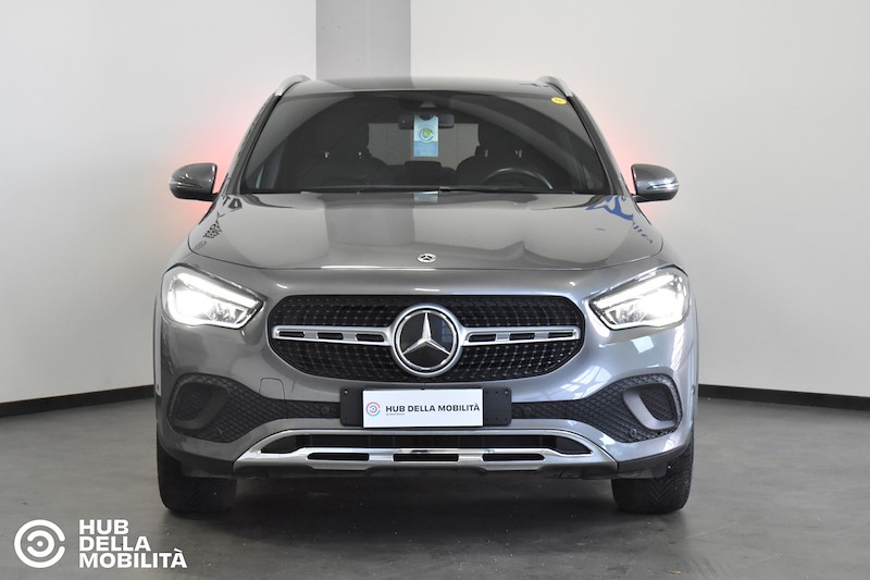 MERCEDES-BENZ GLA 180 d Automatic Sport Plus